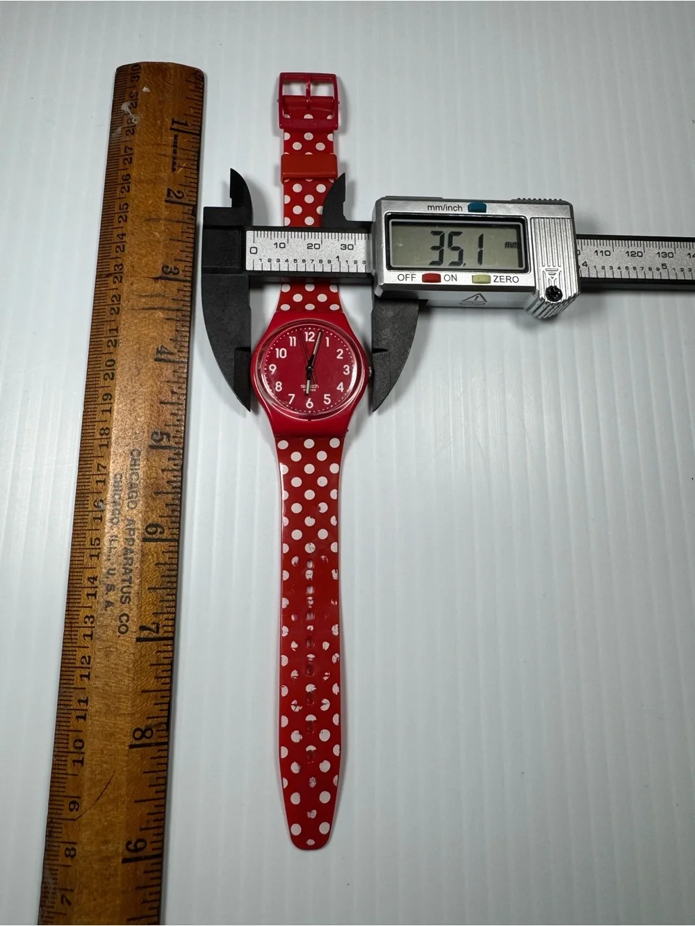 Swatch Watch “Berry Dots” 35mm evokes Minnie Mouse / Disney aesthetic